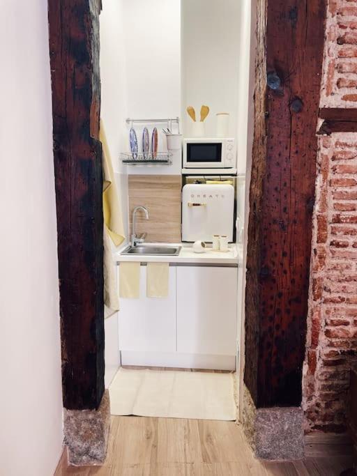 Apartamento Opera Suite Carmen Palacio Real Luxury Studio مدريد المظهر الخارجي الصورة